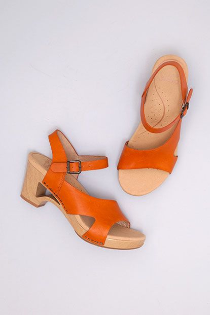 Dansko tasha shop