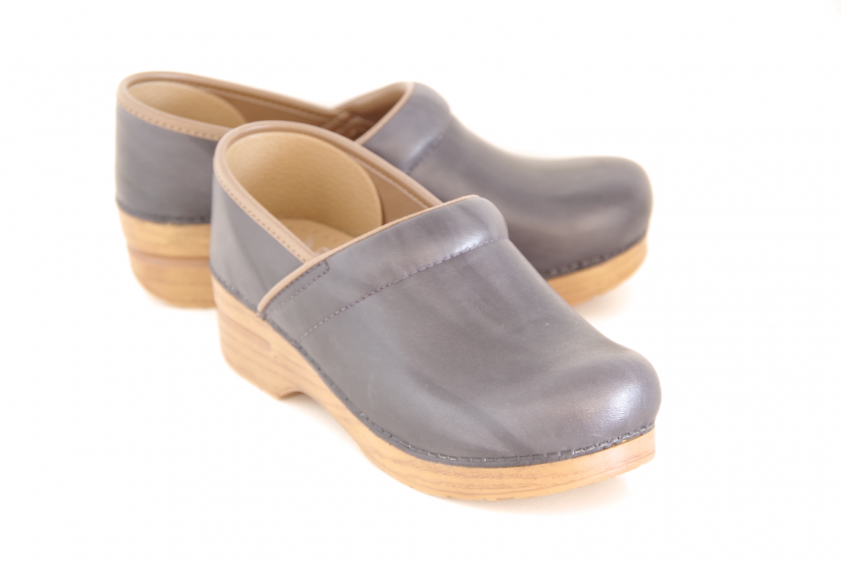 Dansko grey scrunch best sale