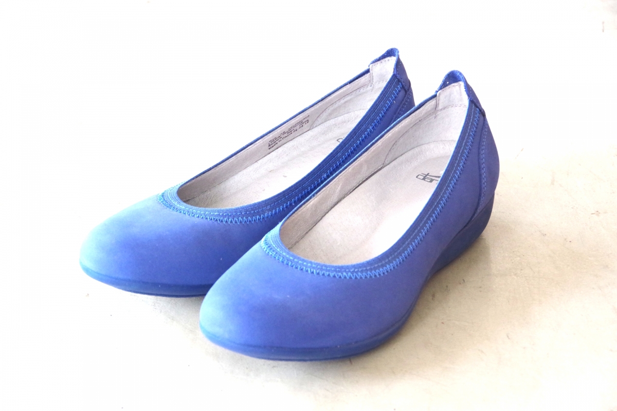 Kristen Blue Milled Nubuck