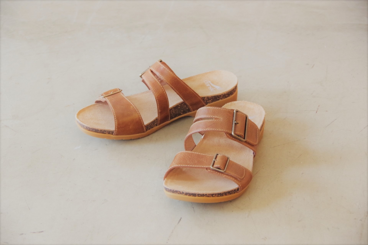 Rosie Tan Waxy Burnished