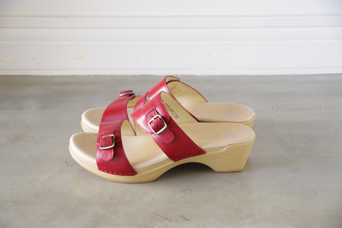 Karena Red Burnished Calf.JPG