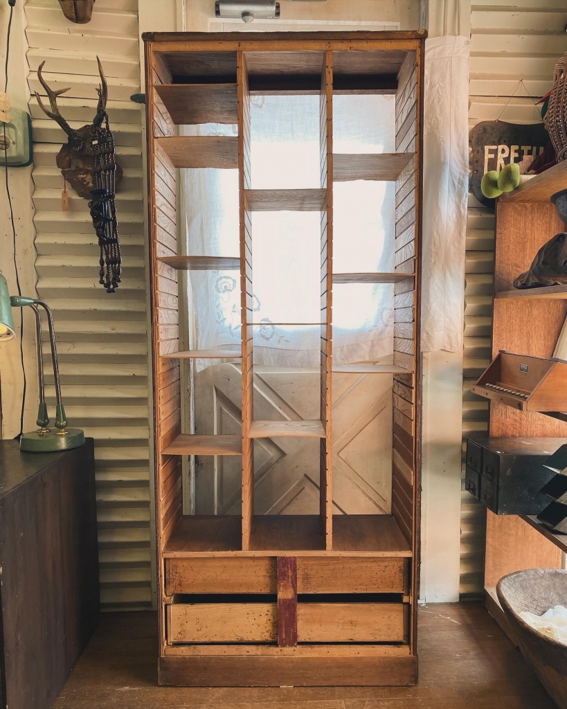 古道具 アンティーク レコード棚 カルテ棚 仕切り 収納