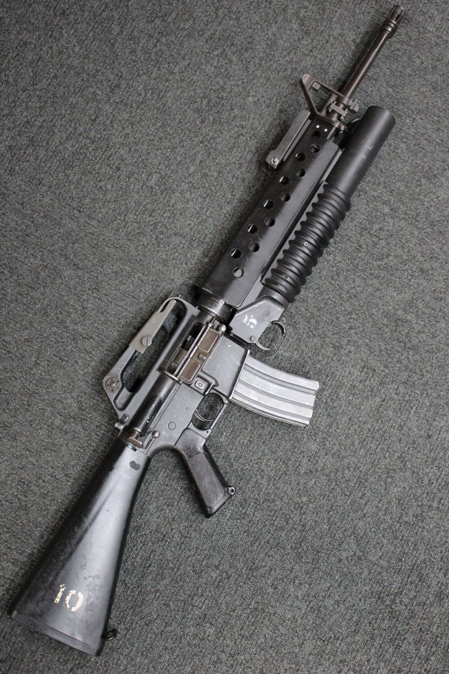 89式小銃 折曲銃床式 M16A1 色っぽかっ M203グレネード 89式小銃 折曲銃床式 M16A1 色っぽかっ M203グレネード