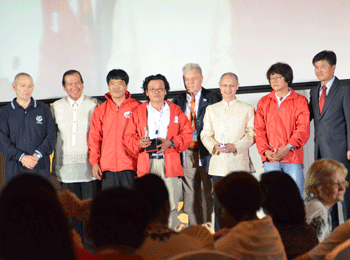108DSC_4024.gif