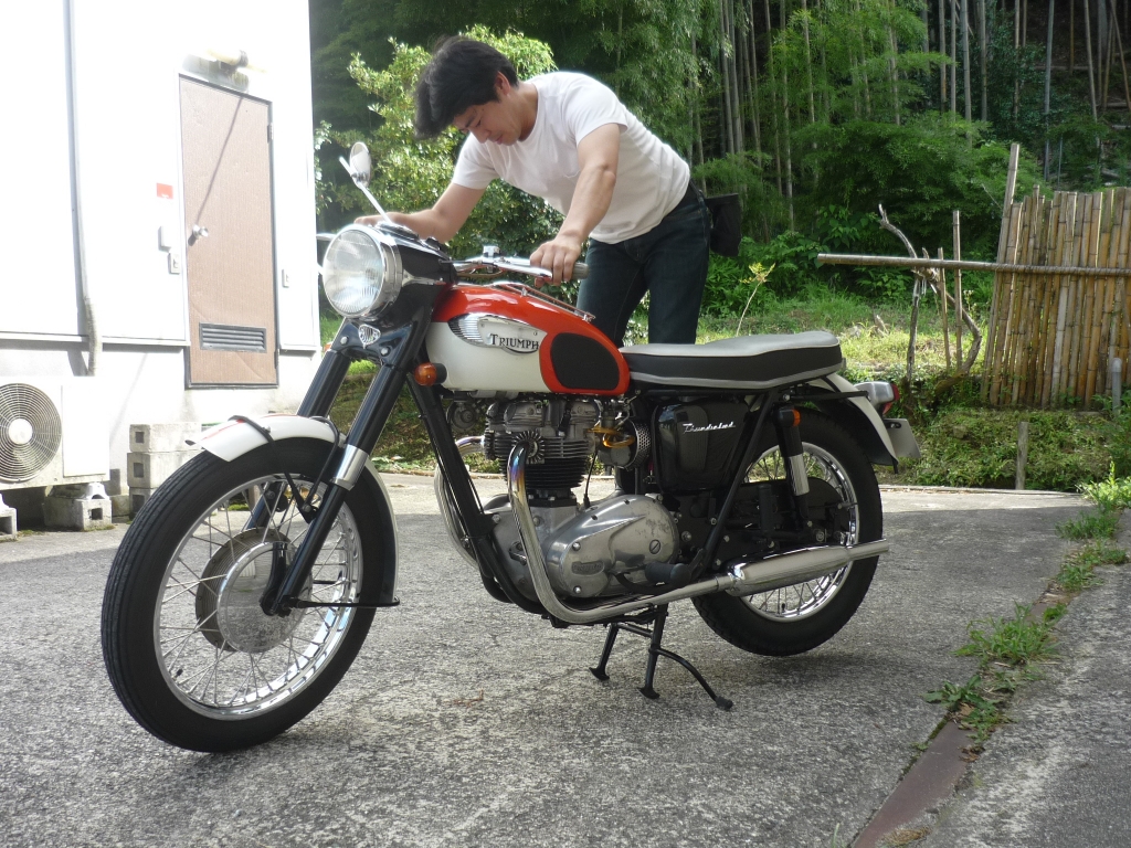 ヴィンテージブック/本/雑誌,CLASSIC BIKE (GUIDE) | INNOCENT