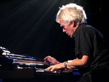 Vol.350 Van der Graaf Generator 追加公演 〜 原宿 Astro Hall