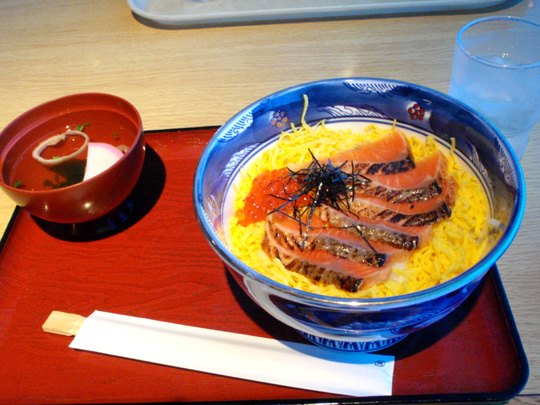 海鮮丼