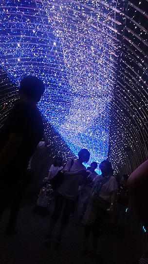 トンネル