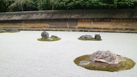 枯山水の石庭
