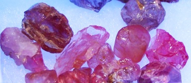 知られざる王の中の王 ―スピネル Spinel | 手づくり万歳♪