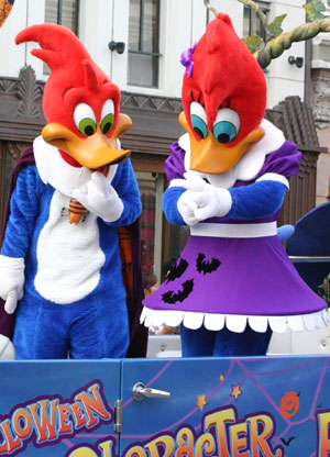 ハロウィーン・キャラクター・パレード,テーマパーク,ユニバーサル・スタジオ・ジャパン,ハロウィーン、ハロウィン、仮装、キャラクター、パレード、カボチャ、お化け、こうもり、コスチューム、変身、魔法