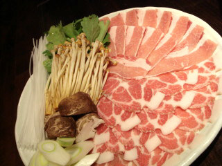 東京Xとみのう赤豚のハーフ&ハーフ