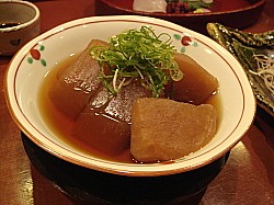 丸大根の煮物