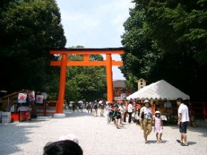 鳥居が見えてきました