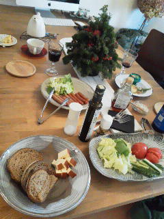 2010120512290001.jpg