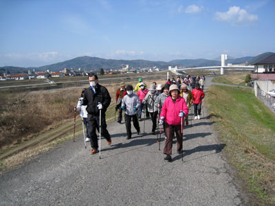 三次市八次
