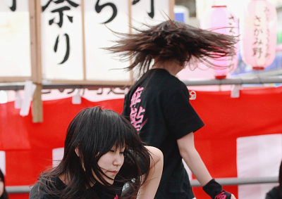 踊る〜〜ヒップホップダンス