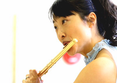 フルートの音色が聞こえます
