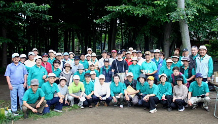 大会後の会員の皆さんです
