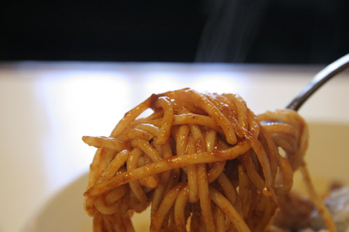独特な味付けのナポリタン。