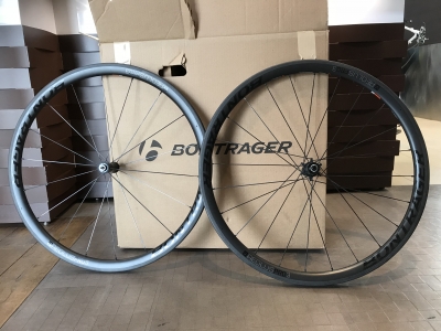 bontrager aeolus pro 3 tlr road wheel