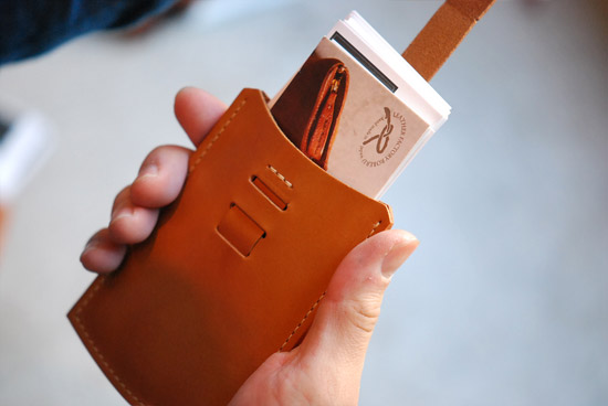 Card-holder07.jpg
