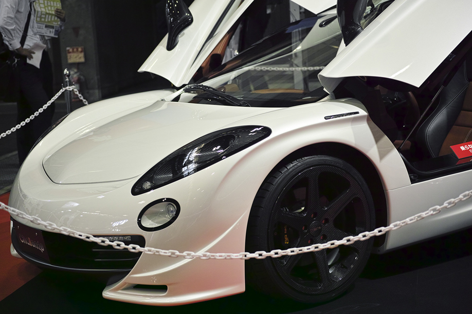 チャレンジ製自動車