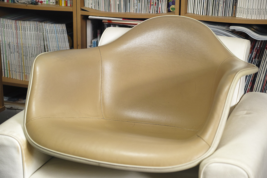 お客様のアームシェルチェア