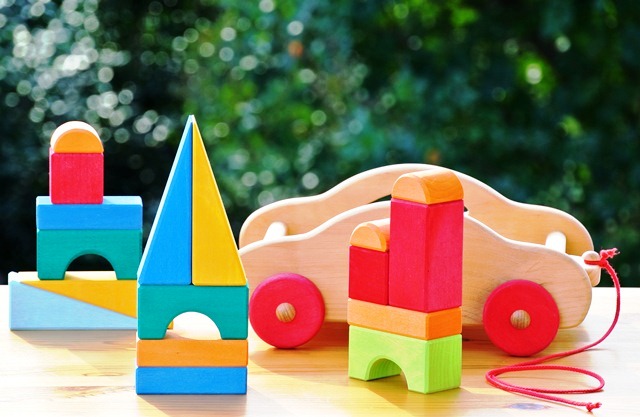 ケーファー社 『車付 積み木 ”トスカーナ”と”ブロックセット”』 | Toy