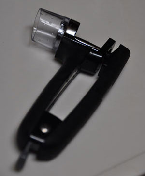 オリーブの種抜き器