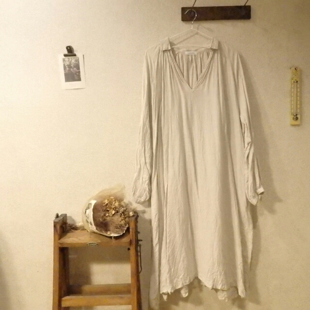 ヴェリテクールワンピースとcheerリネンパンツ 糸 Ito 大人服とこどもふくの リサイクルのお店