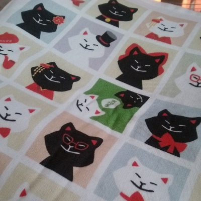 猫ハンドタオル