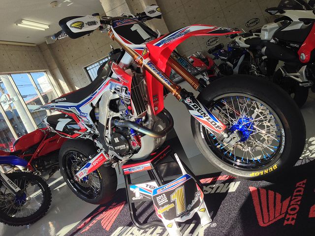 WR250R用 TGR WHEEL 生産開始 | TECHNIXのここがツボ! WR250R用 TGR WHEEL 生産開始 | TECHNIXのここがツボ!