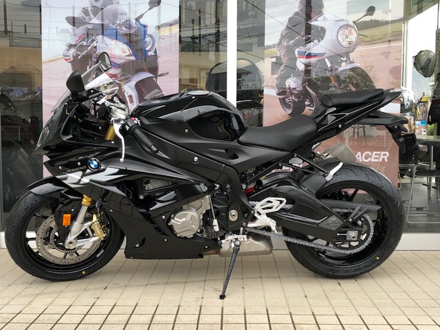 S1000RR 新色入荷！！ | Motorrad Saitama-City Official Blog.