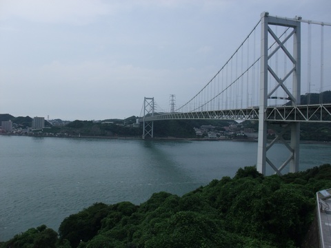 めかりPAより関門橋を望む