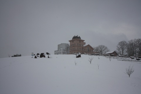 雪の西はりま天文台公園