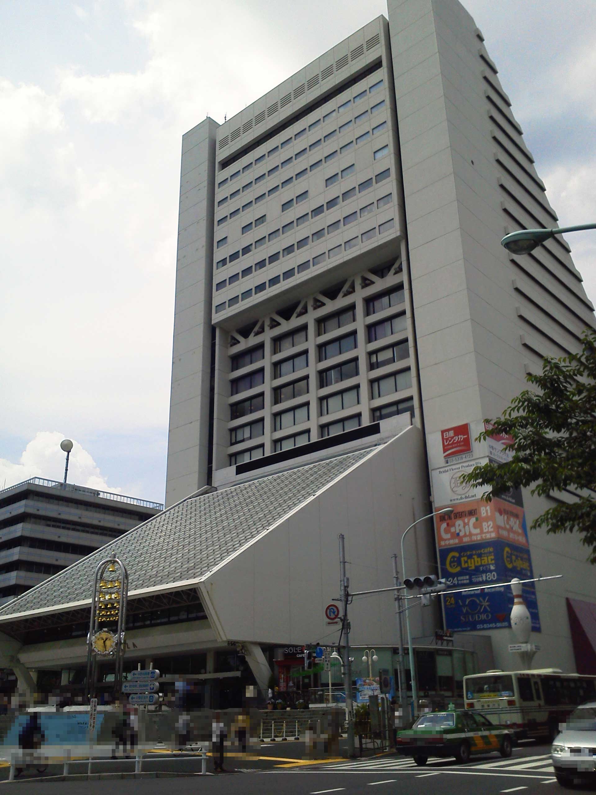 中野サンプラザ