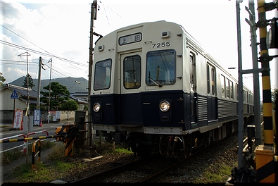 上田電鉄 まるまどりーむ号