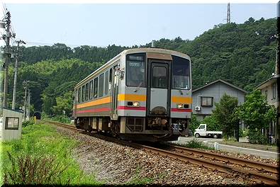 キハ120形