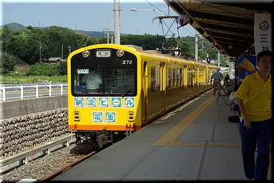 阿下喜駅 ビール電車