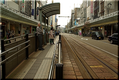 福井駅前駅