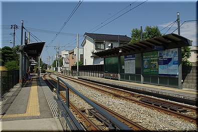 奥田中学校前駅