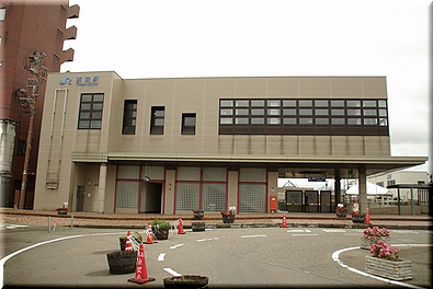 砺波駅