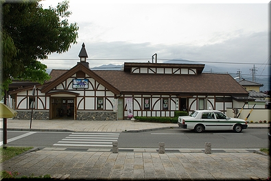 大糸線 豊科駅