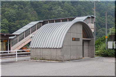 打保駅