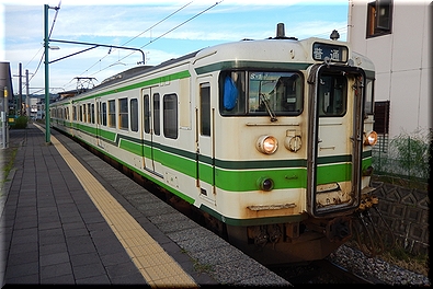 越後線 115系