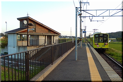 河辺の森駅