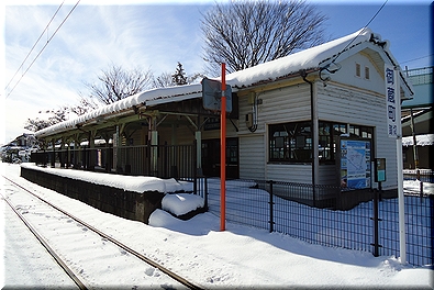 東岩瀬駅