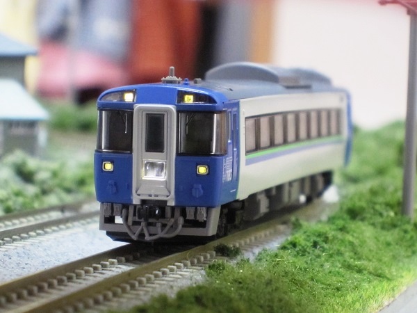 Nゲージ鉄道模型】TOMIX キハ183系2550番台（HET）ライトユニットをLED