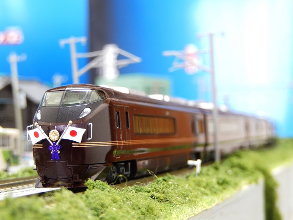 Nゲージ鉄道模型】KATO E655系 なごみ 御乗用列車に仕立てる編 Nゲージ鉄道模型】KATO E655系 なごみ 御乗用列車に仕立てる編